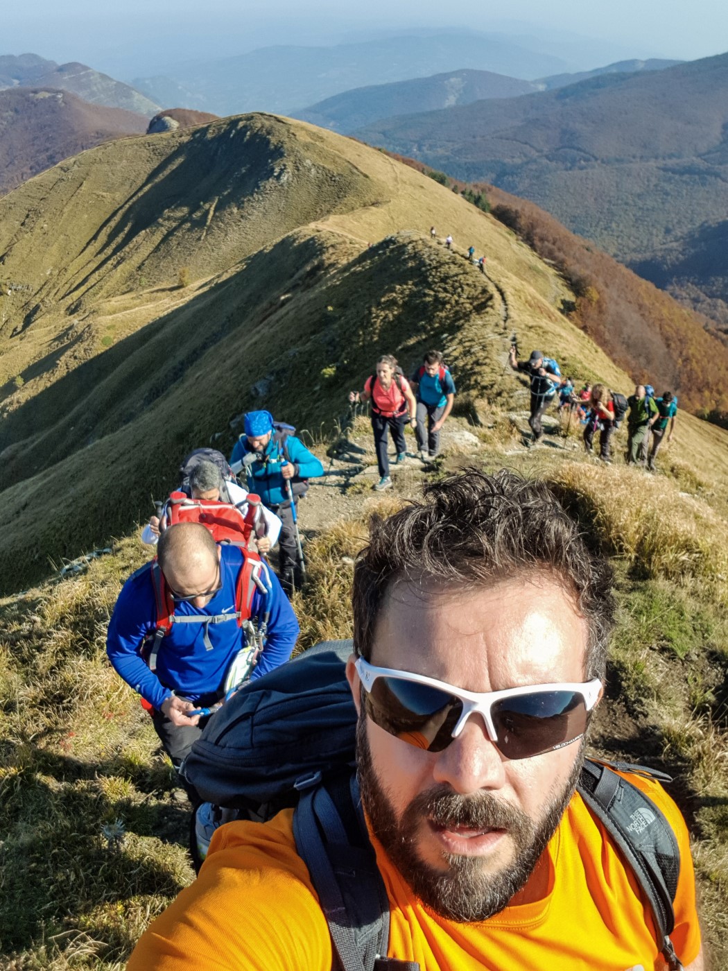 Gruppo escursionisti CAI bologna ovest sul crinale