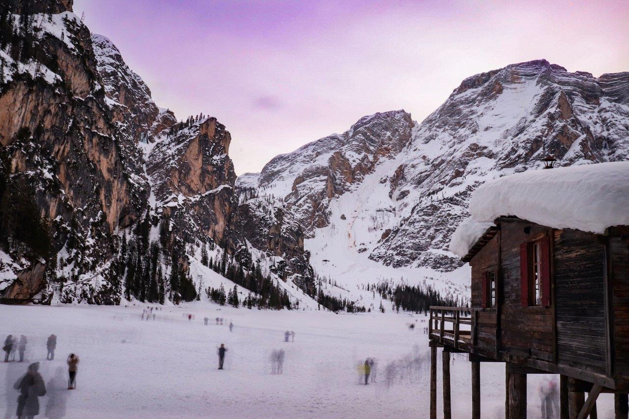 Lago di Braies in inverno