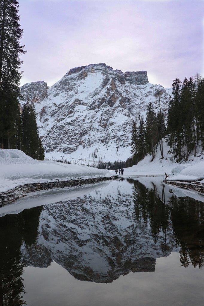 Riflessi nel Lago di Braies Dolomiti