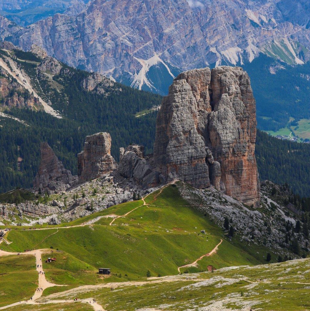 5 torri di cortina