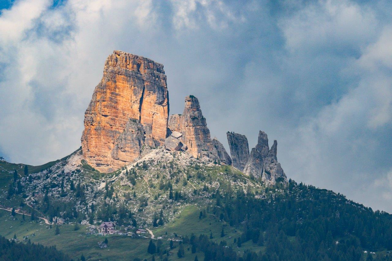 5 torri dolomiti cortina