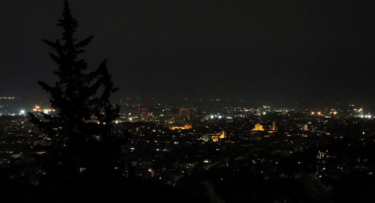 Vista città di Bologna dal Portico di San Luca